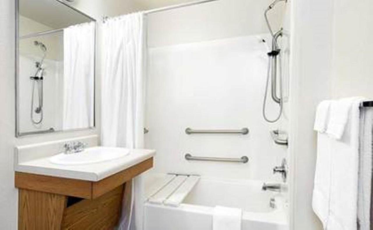 Woodspring Suites טופיקה מראה חיצוני תמונה