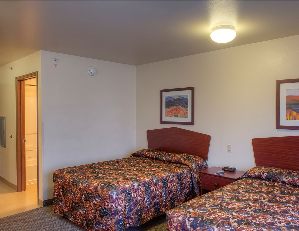 Woodspring Suites טופיקה חדר תמונה