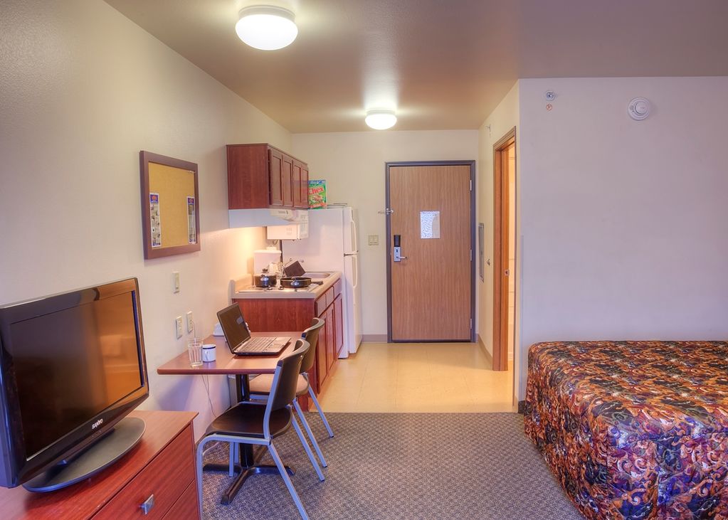 Woodspring Suites טופיקה חדר תמונה