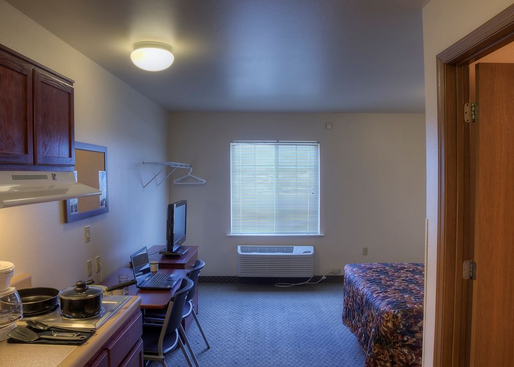 Woodspring Suites טופיקה חדר תמונה