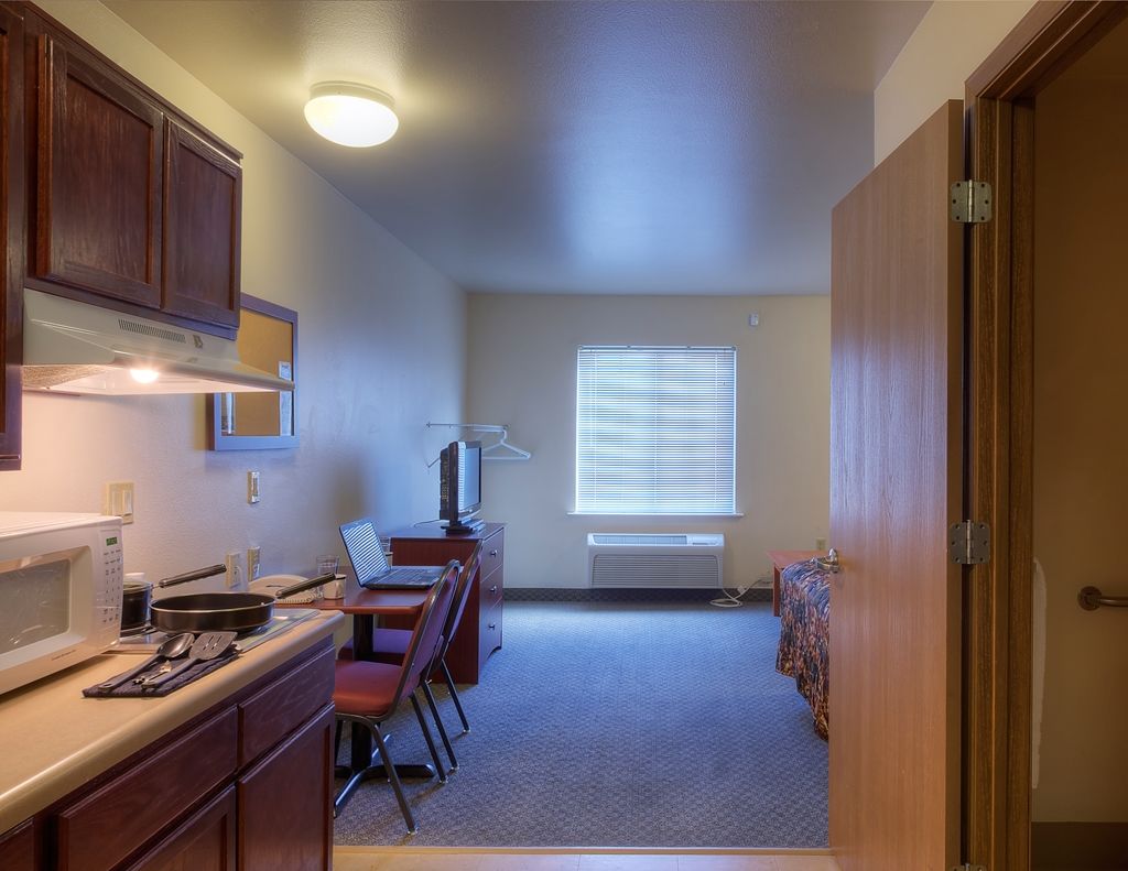 Woodspring Suites טופיקה חדר תמונה