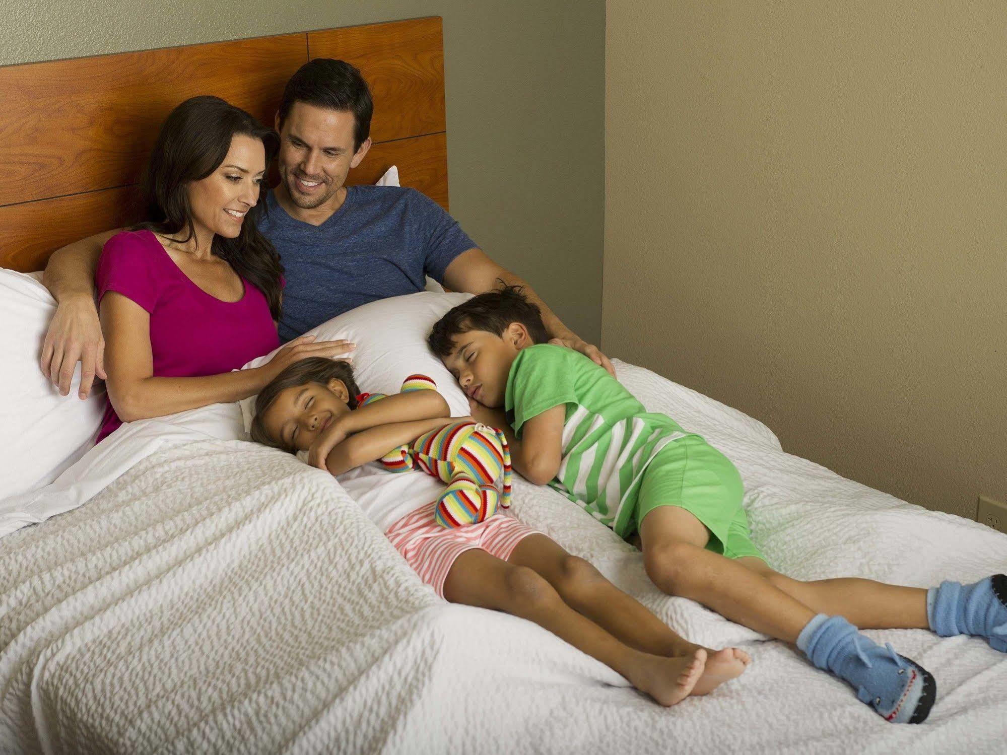 Woodspring Suites טופיקה מראה חיצוני תמונה