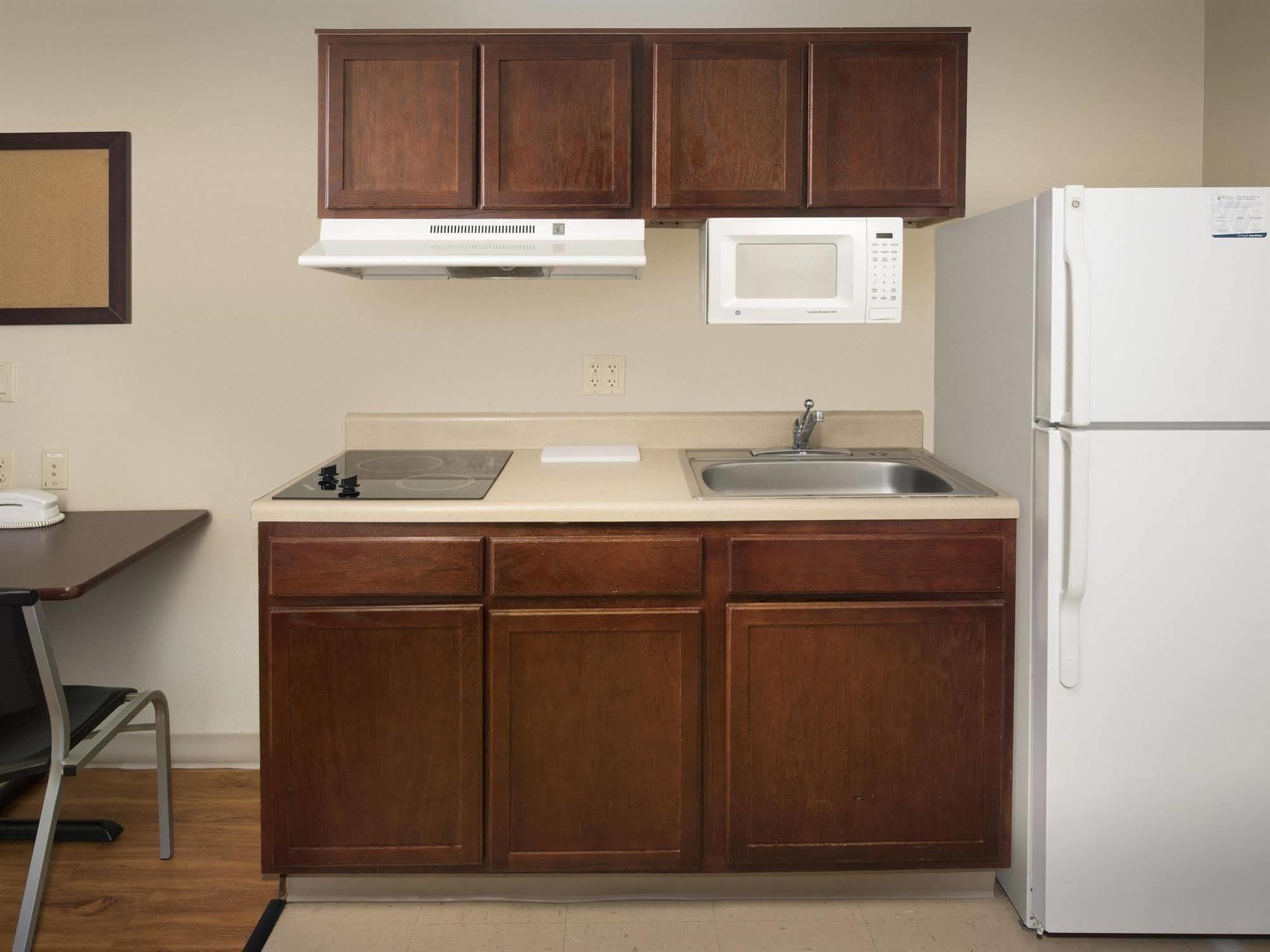 Woodspring Suites טופיקה מראה חיצוני תמונה
